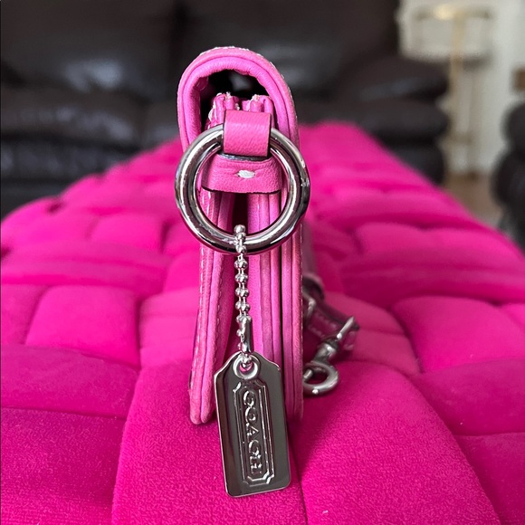 Coach Vintage Zoe Clutch-NWOT - Picture 6 of 15